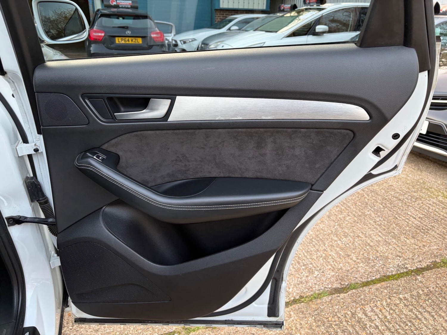 Used Audi Q5 2015 for sale - 77670670: Photo 54