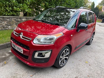 2017 (67) - 1.2 PureTech Platinum Euro 6 5dr