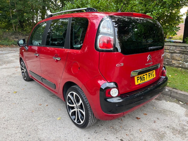 Used Citroen C3 Picasso 2017 for sale - 76108842: Photo 4