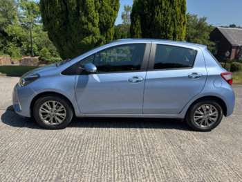 Used Toyota Yaris 2017 for sale - 75041578: Photo