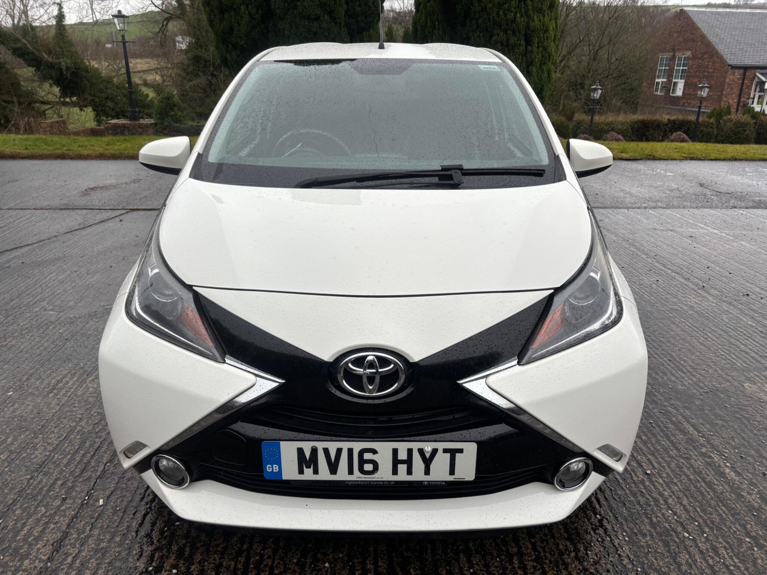 Used Toyota AYGO for sale - 77626296: Photo 2