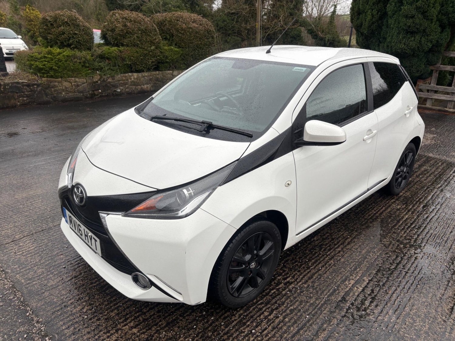 Used Toyota AYGO for sale - 77626296: Photo 3