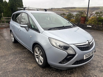 Vauxhall Zafira feature image