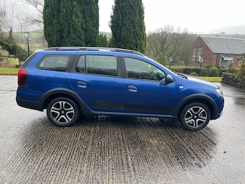 Used Dacia Logan MCV Stepway 2020 for sale - 77203886: Photo