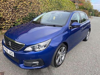 Used Peugeot 308 2018 for sale - 75941441: Photo