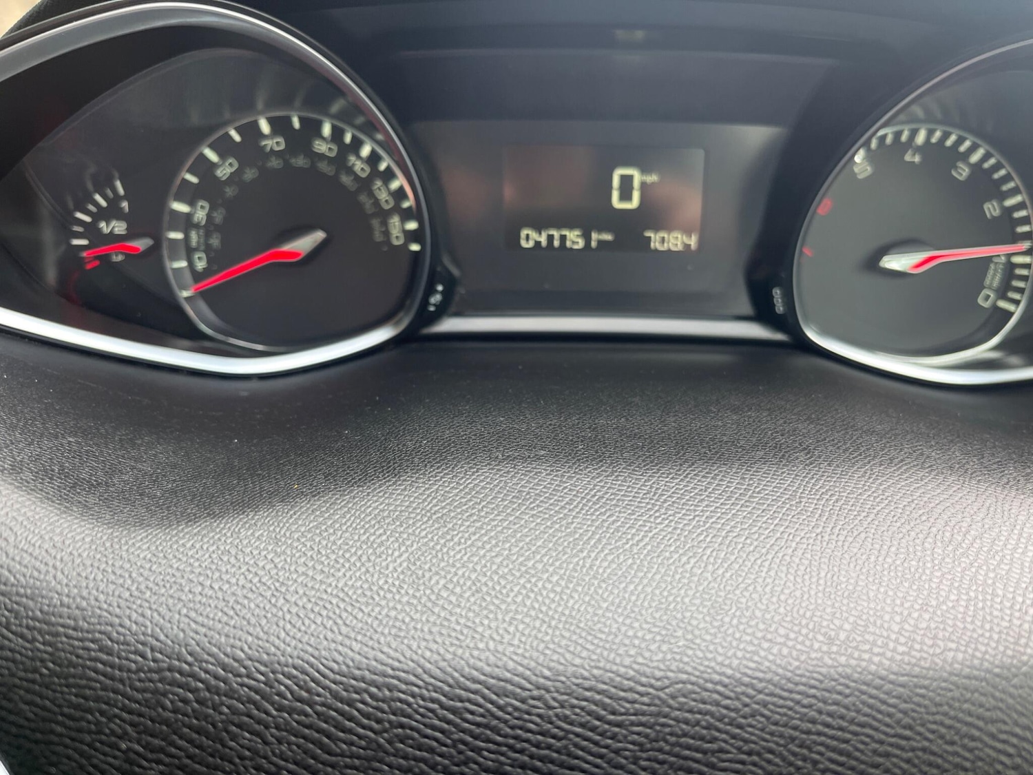 Used Peugeot 308 2018 for sale - 75941441: Photo 4