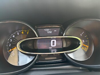 Used Renault Clio 2013 for sale - 77255231: Photo