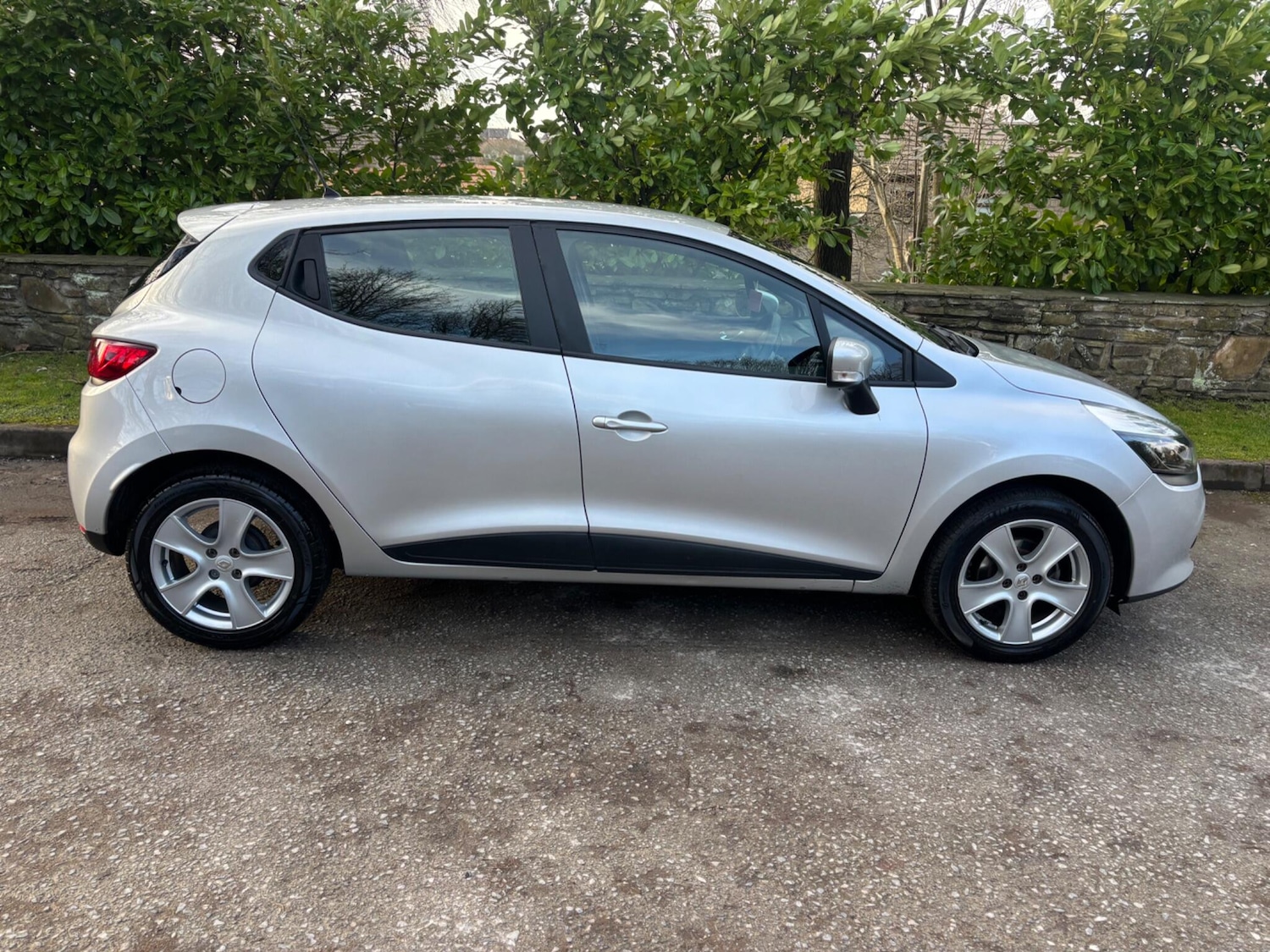 Used Renault Clio 2013 for sale - 77255231: Photo 8