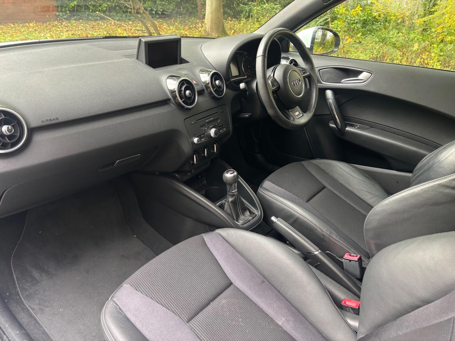 Used Audi A1 2012 for sale - 76398355: Photo 10