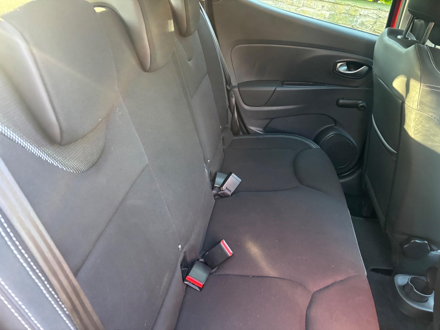 Used Renault Clio 2016 for sale - 76765693: Photo 12