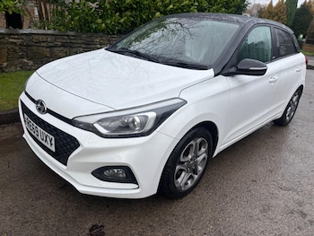 Used Hyundai i20 2020 for sale - 77305947: Photo
