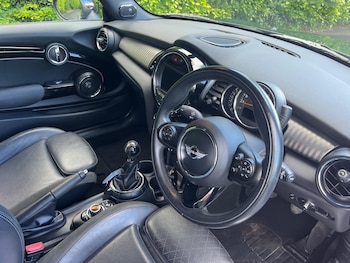 Used MINI Hatch 2017 for sale - 78535616: Photo