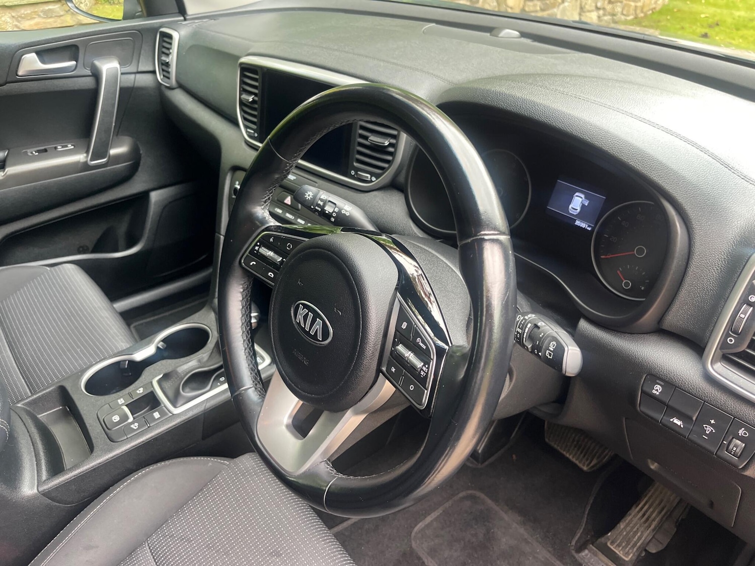 Used Kia Sportage 2021 for sale - 76988611: Photo 8