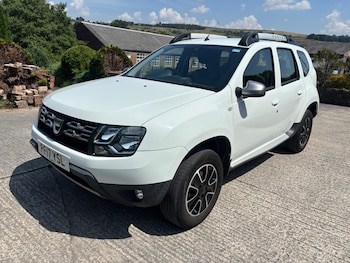 Used Dacia Duster 2017 for sale - 79131962: Photo