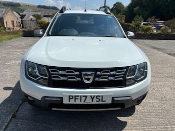 Used Dacia Duster 2017 for sale - 79131962: Photo