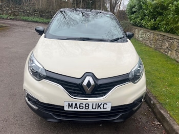 Used Renault Captur 2018 for sale - 77882768: Photo