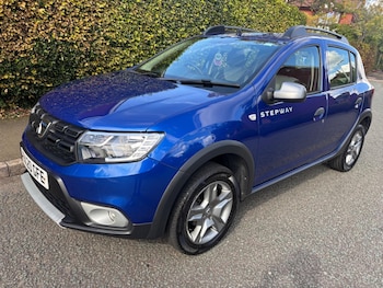 2020 (20) - 0.9 TCe Essential Euro 6 (s/s) 5dr