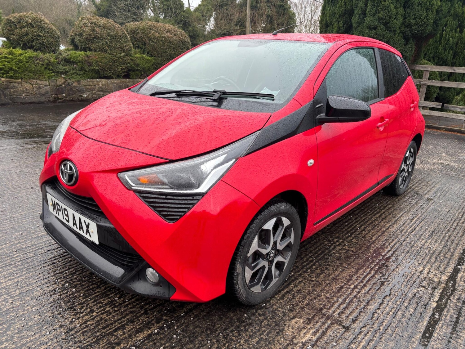 Used Toyota AYGO 2019 for sale - 77279903: Photo 2