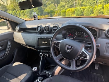 Used Dacia Duster 2019 for sale - 79157905: Photo