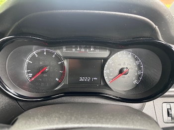 Used Vauxhall Viva 2018 for sale - 78934478: Photo