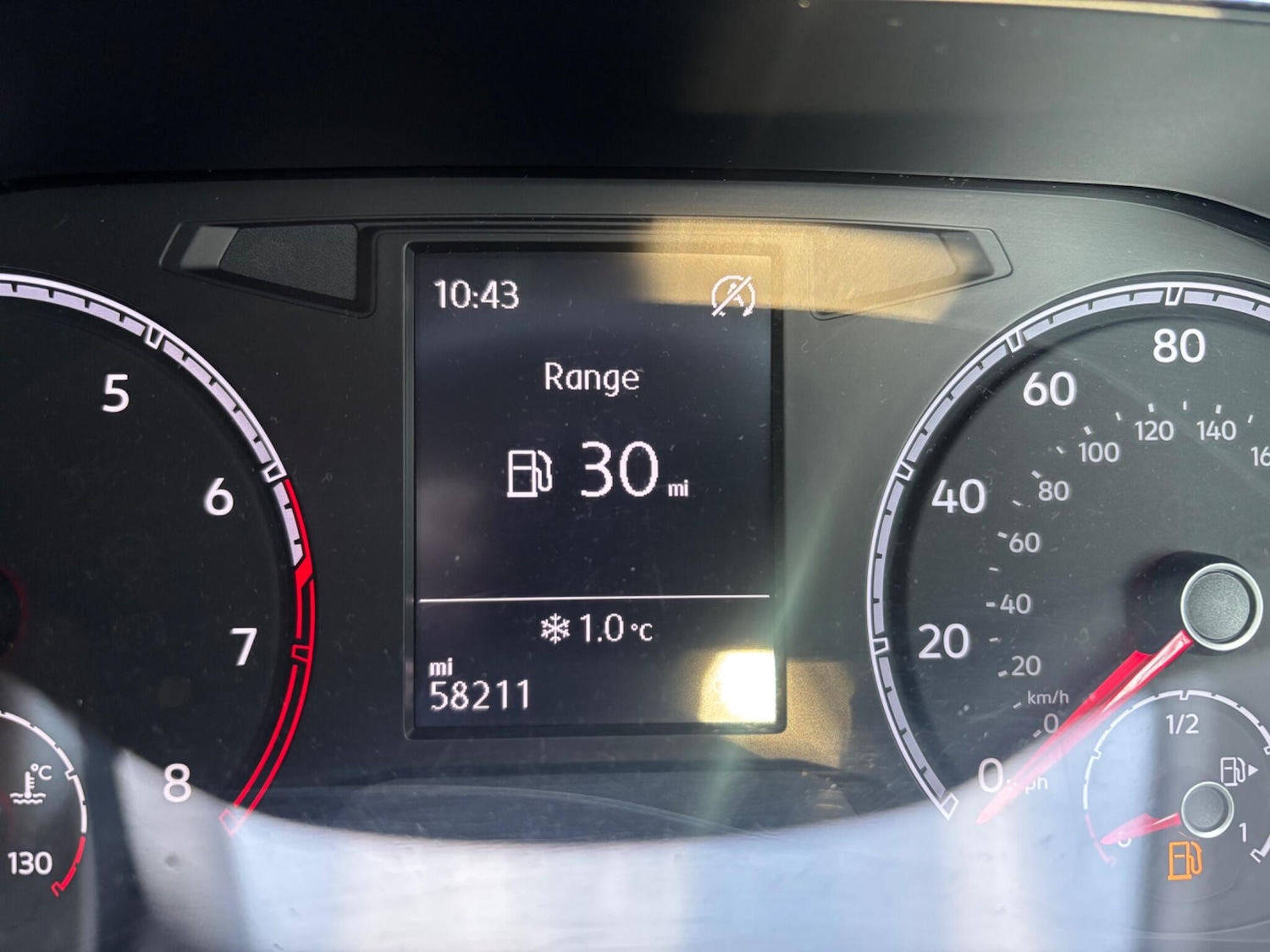 Used Volkswagen T-Roc 2018 for sale - 76607749: Photo 5