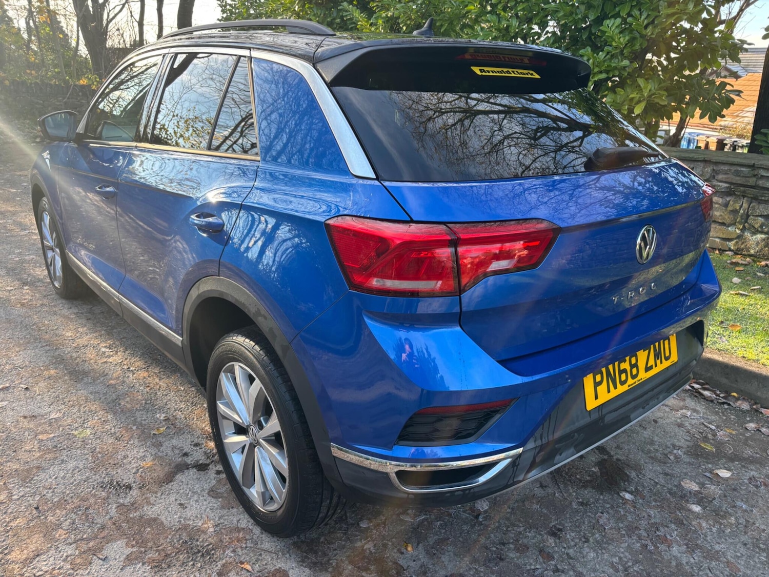 Used Volkswagen T-Roc 2018 for sale - 76607749: Photo 9