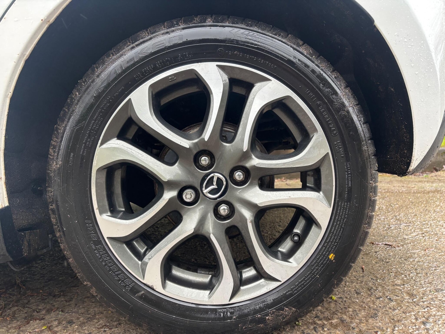 Used Mazda Mazda2 2015 for sale - 77793738: Photo 11