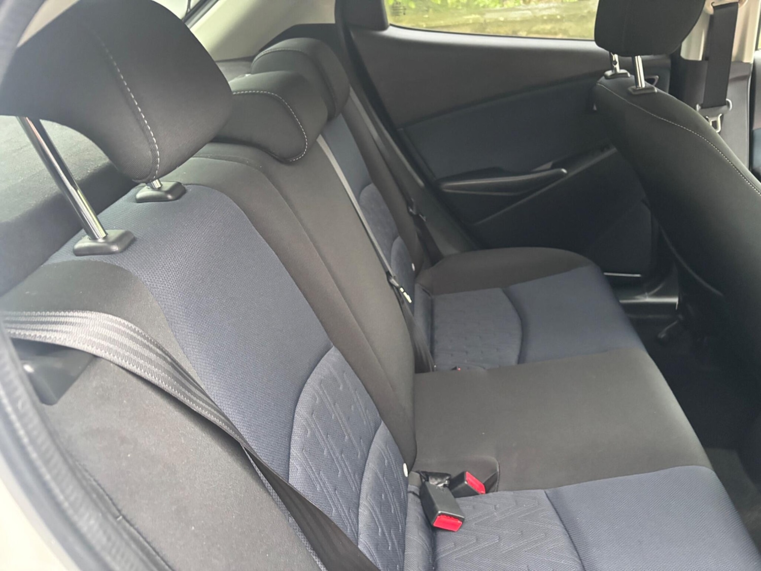 Used Mazda Mazda2 2015 for sale - 77793738: Photo 9