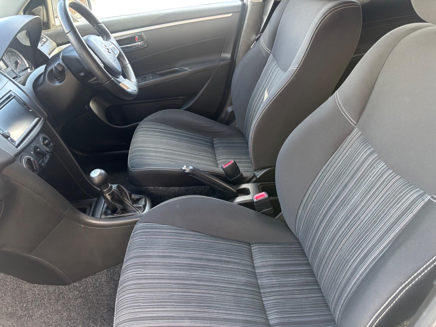 Used Suzuki Swift 2016 for sale - 78034413: Photo 10