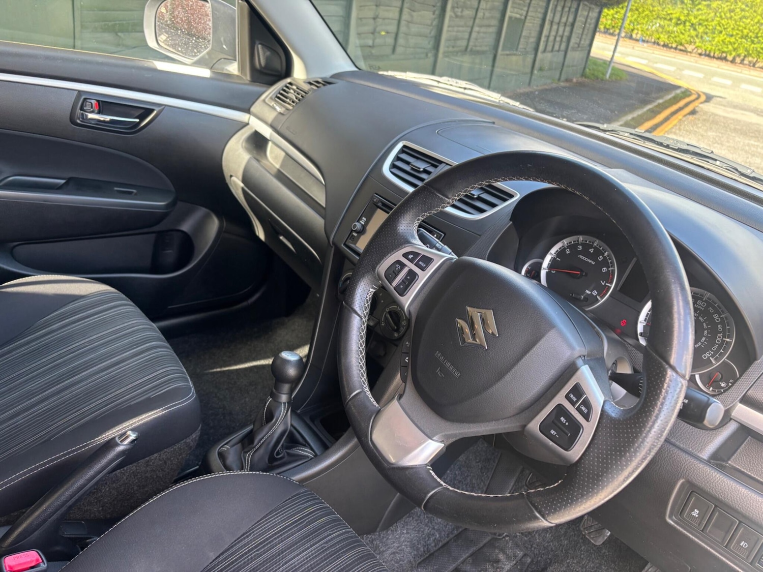 Used Suzuki Swift 2016 for sale - 78034413: Photo 6