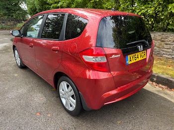 Used Honda Jazz 2014 for sale - 79553483: Photo