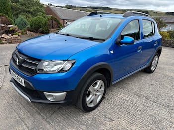 Used Dacia Sandero Stepway 2015 for sale - 79751235: Photo