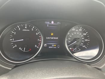 Used Nissan Qashqai 2017 for sale - 79621256: Photo