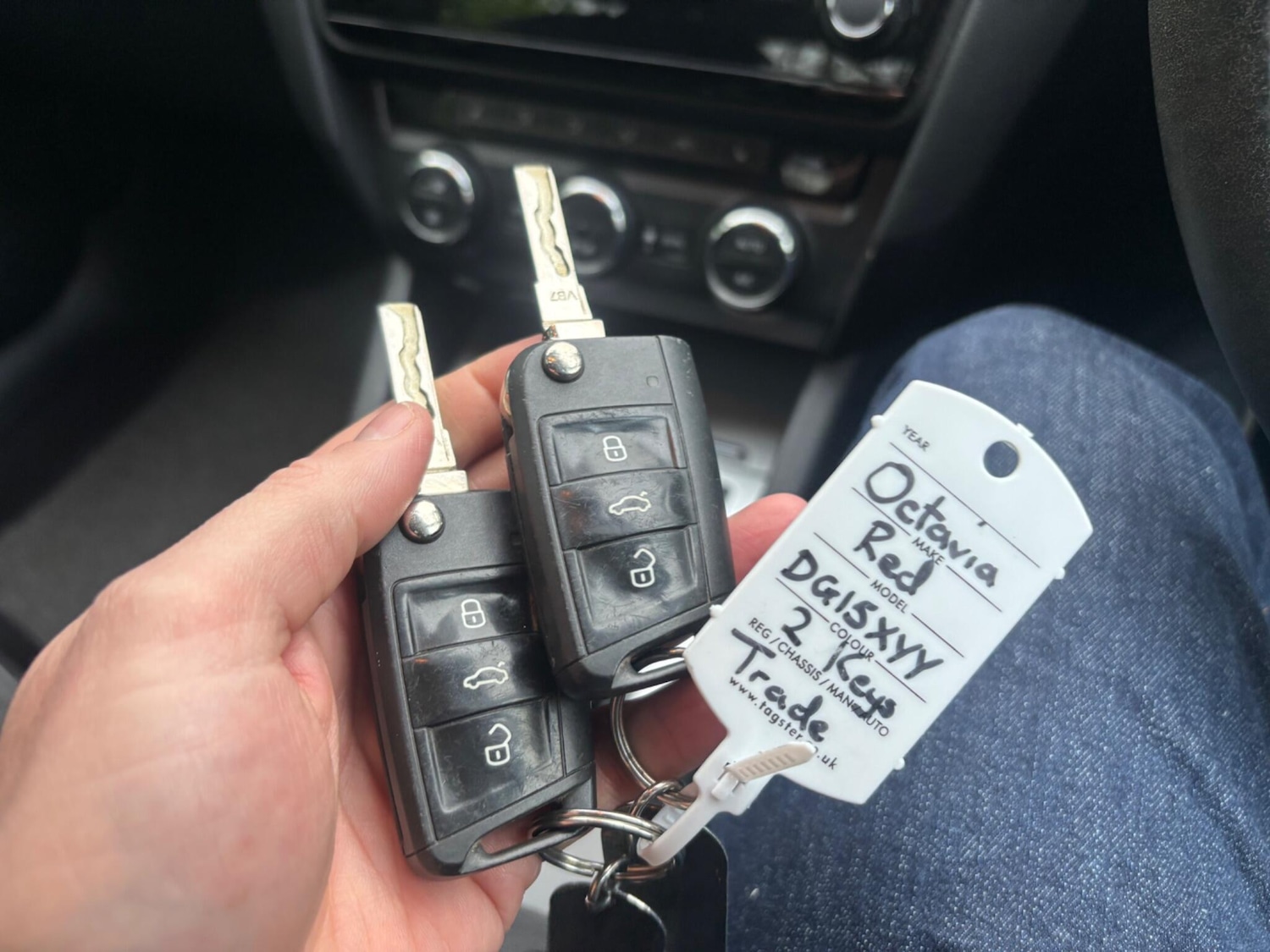 Used Skoda Octavia 2015 for sale - 76993403: Photo 16