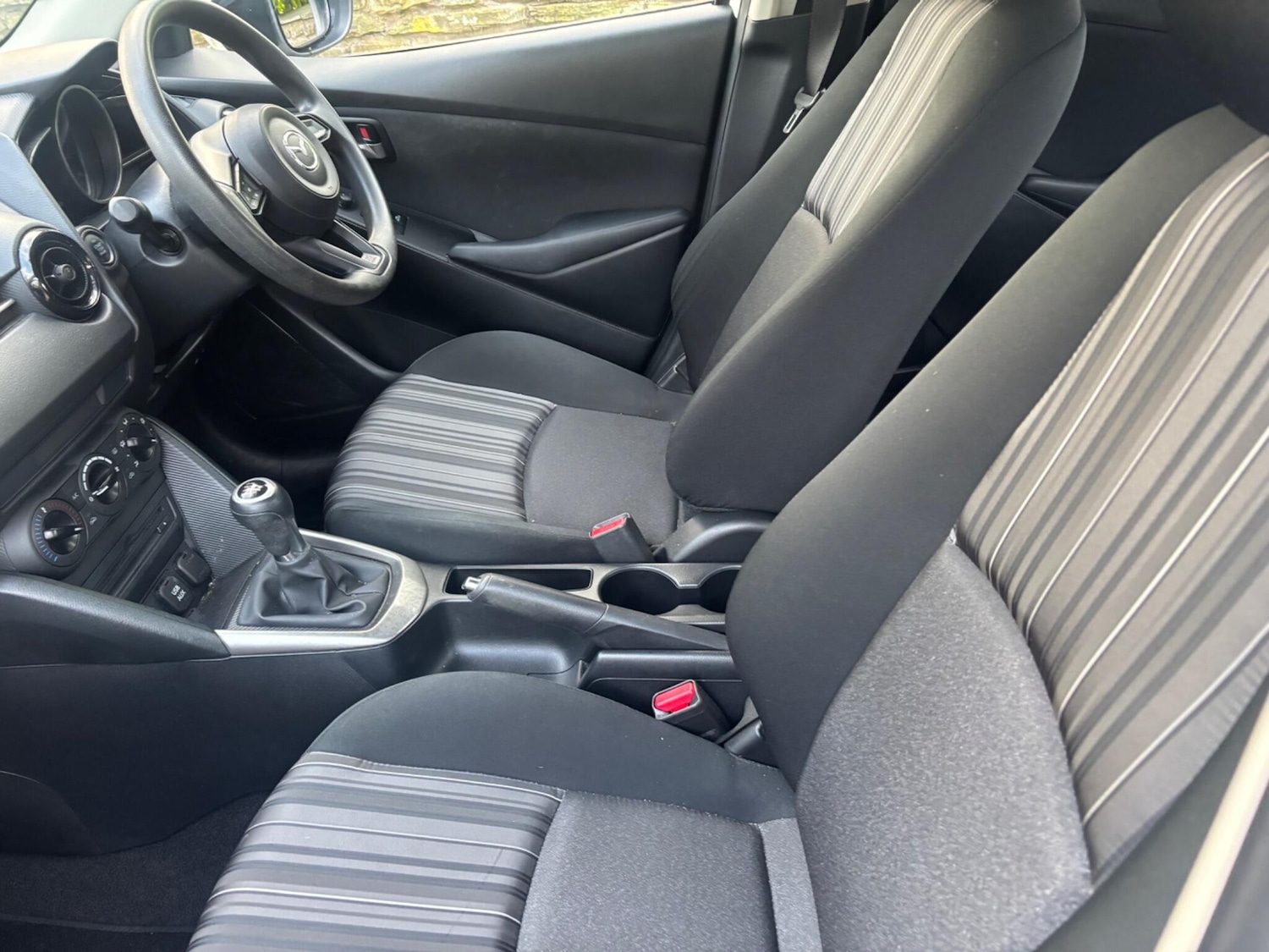 Used Mazda Mazda2 2018 for sale - 76327228: Photo 12