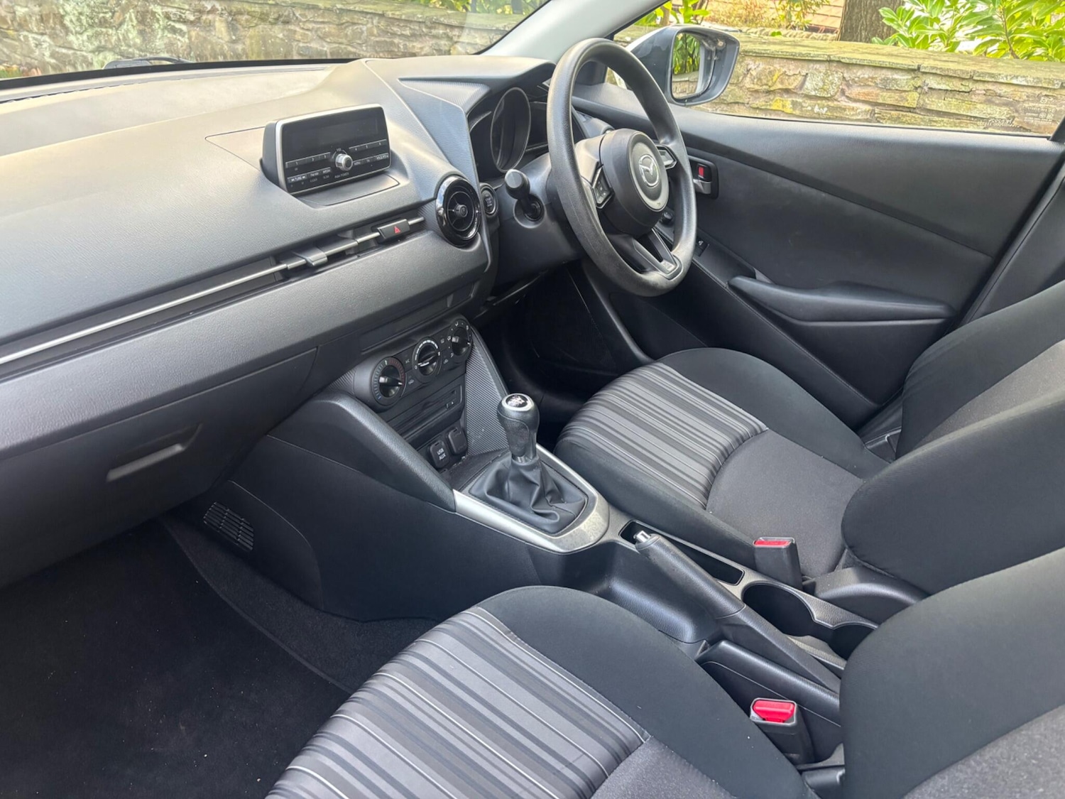 Used Mazda Mazda2 2018 for sale - 76327228: Photo 9
