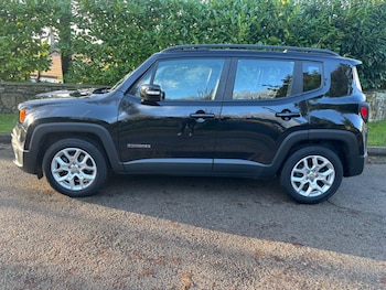 Used Jeep Renegade 2017 for sale - 76953301: Photo