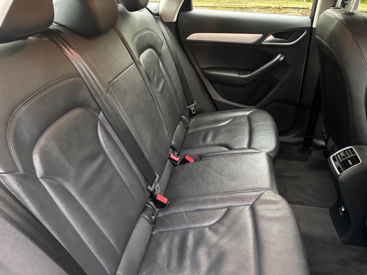 Used Audi Q3 2015 for sale - 76689992: Photo 13