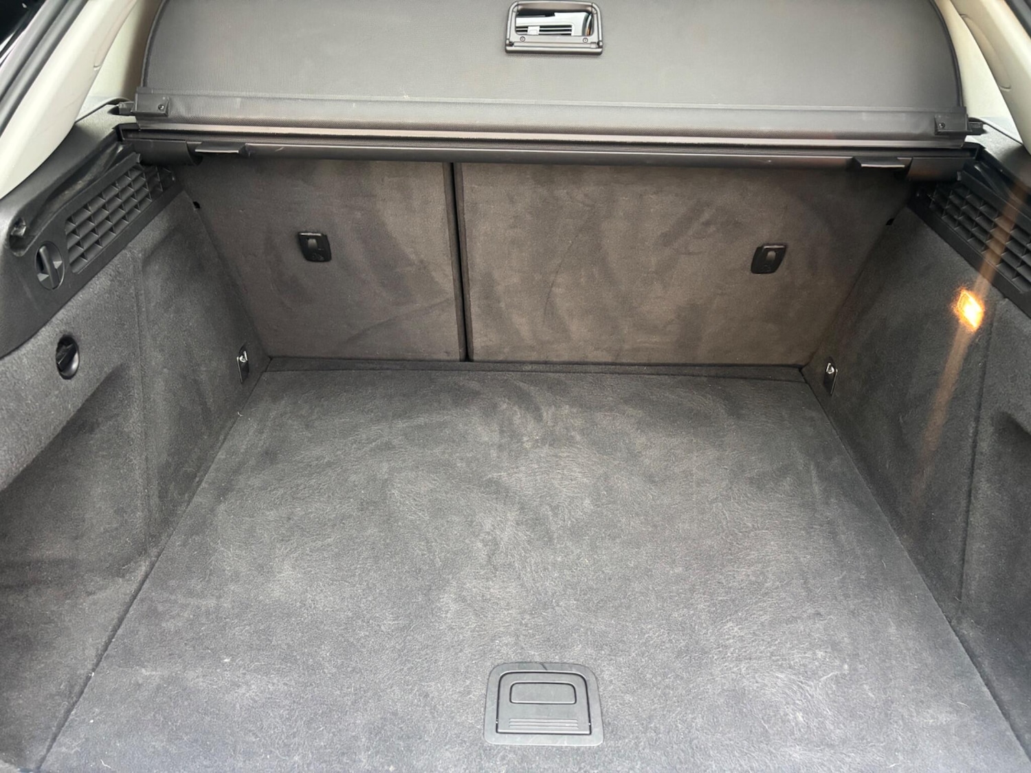 Used Audi Q3 2015 for sale - 76689992: Photo 18