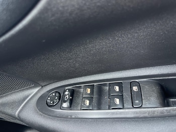 Used Citroen C4 2012 for sale - 77255227: Photo