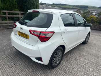 Used Toyota Yaris 2017 for sale - 75041365: Photo