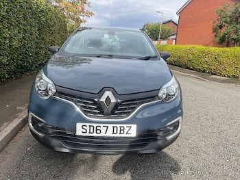 Used Renault Captur 2017 for sale - 79622300: Photo