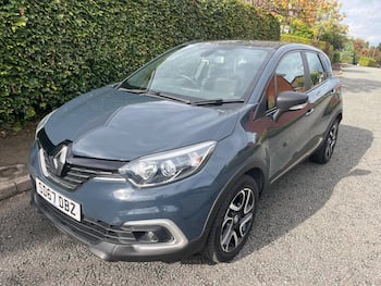 Used Renault Captur 2017 for sale - 79622300: Photo