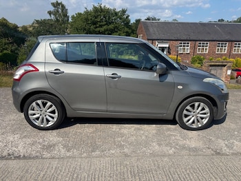 Used Suzuki Swift 2015 for sale - 79188328: Photo