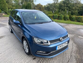 Used Volkswagen Polo 2015 for sale - 75941530: Photo