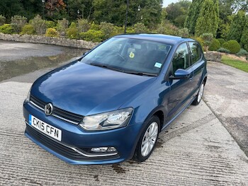 Used Volkswagen Polo 2015 for sale - 75941530: Photo