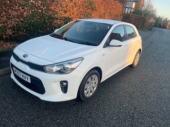 Used Kia Rio 2017 for sale - 76991571: Photo