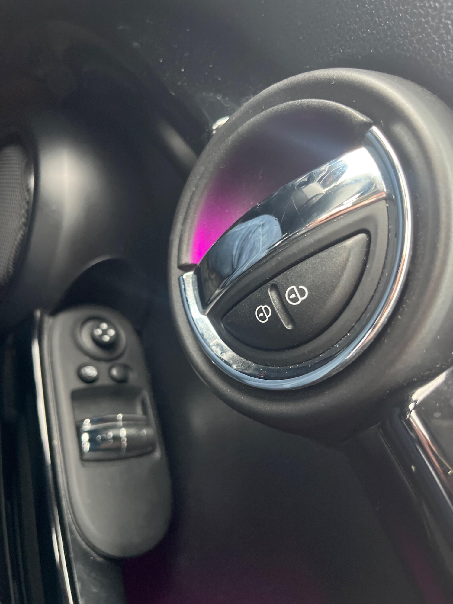 Used MINI Hatch 2018 for sale - 77612360: Photo 4