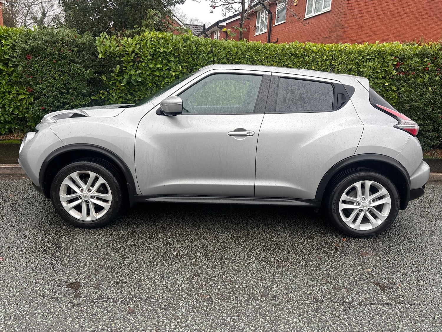 Used Nissan Juke 2017 for sale - 76823919: Photo 4