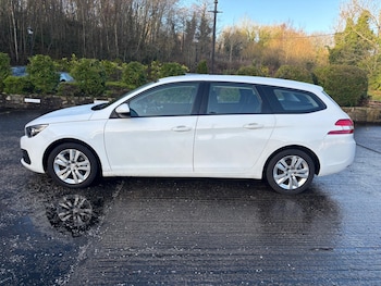 Used Peugeot 308 SW 2018 for sale - 76975663: Photo